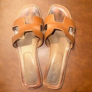 Half off! Hermes Tan/Gold Leather Sandals